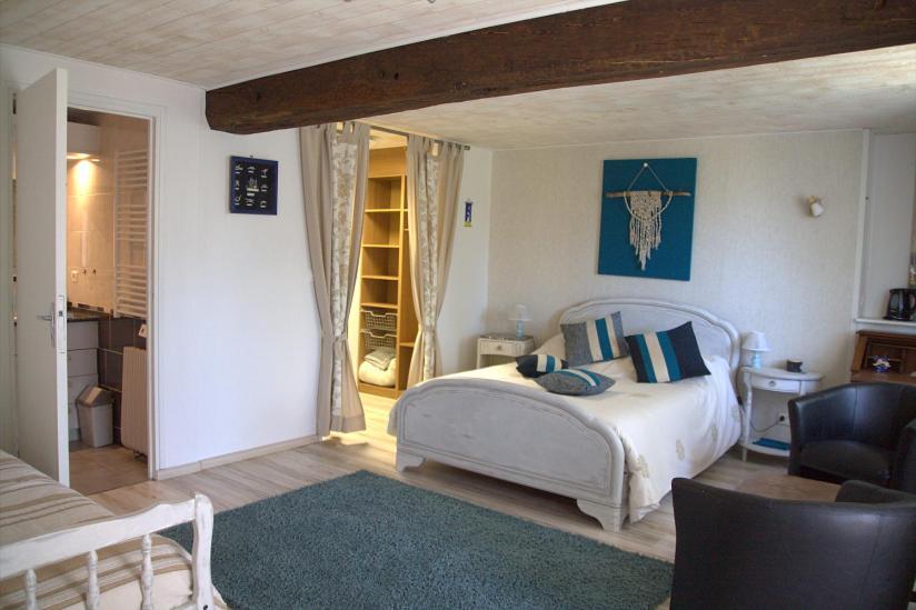 Chambre D Hote La Roussiere Saint-Ouen-Des-Toits ภายนอก รูปภาพ